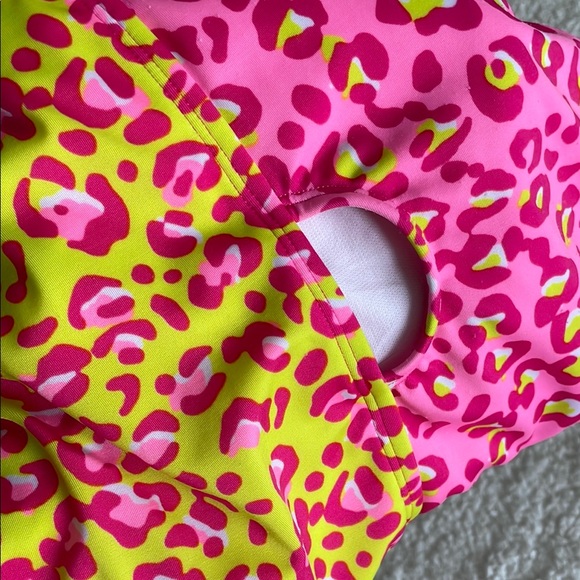Cat & Jack Leopard Print Swimsuit Size 6/7 Girls Pink and Yellow - Picture 8 of 8